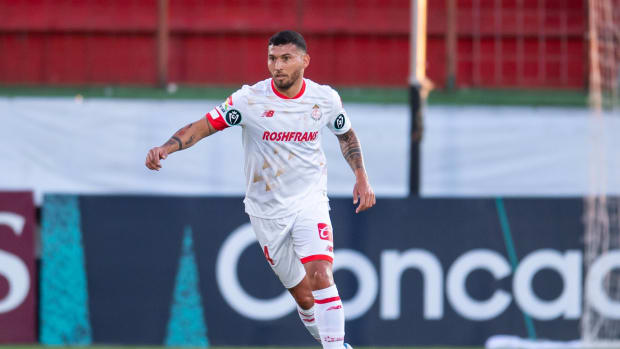 Juan Escobar ENFURECE y niega a Martín Anselmi y Cruz Azul 
